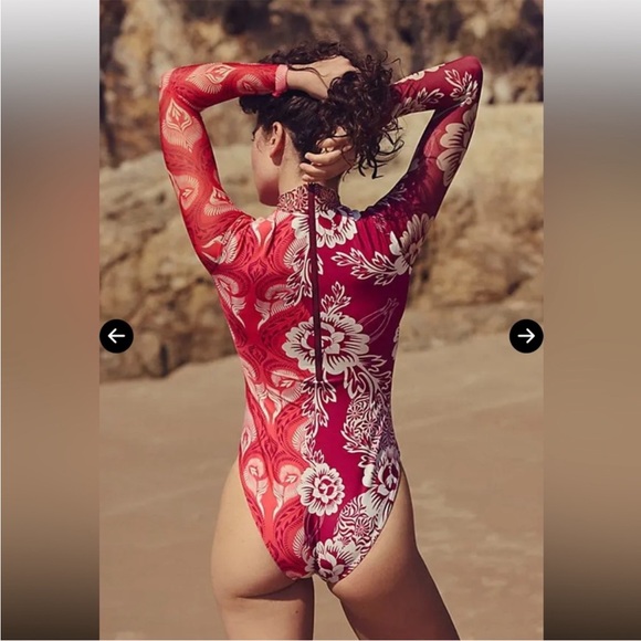 ▪️NEW Agua Bendita Mei One- Piece Surf Suit
